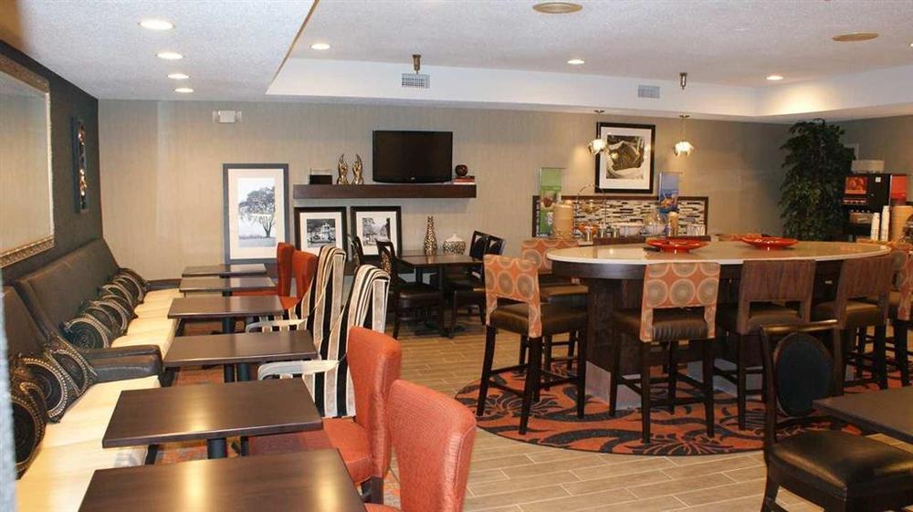 Hampton Inn St. Louis-Chesterfield Court House Restaurant foto